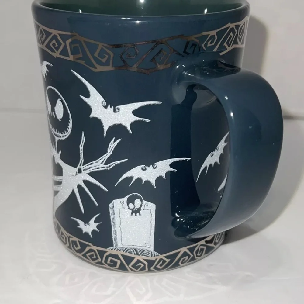 Disney Store Nightmare Before Christmas‎ Halloween Graveyard Glitter Mug NEW